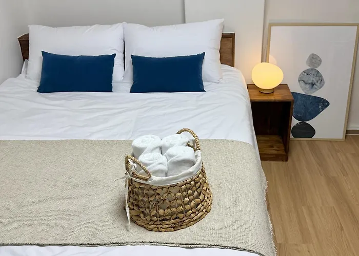 The Shim Station - 2mins To Station Hotel 3*