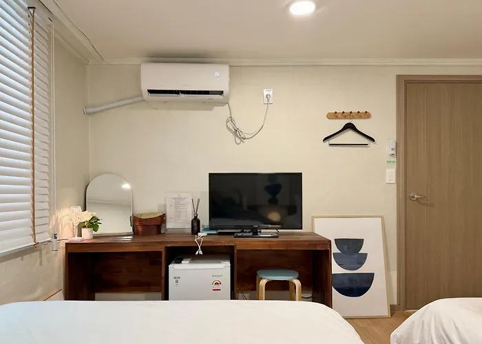 Hotel The Shim Station - 2mins To Station
